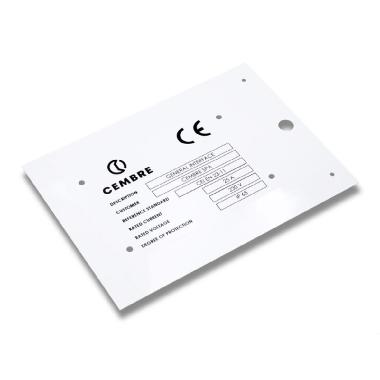 TARGHE QUADRO CON FORI, PREFUSTELLATE, RIVETTABILI, IN POLICARBONATO, HALOGEN FREE product photo Photo 01 3XL