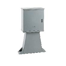 Serie CVT-CVN - Armadio in vetroresina a 1 vano con piedist., s/serrat., dim. 546x570x308 mm (BxAxP) product photo