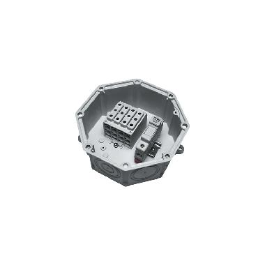 Serie UPM - Cass. di deriv. in PA6 V0 equip., morsett. multi 4P 25mmq e 1 portafus., dim. 183x183 mm product photo Photo 01 3XL