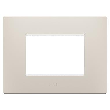 PLACCA EGO - IN TECNOPOLIMERO - 3 POSTI - NATURAL BEIGE - CHORUSMART product photo Photo 01 3XL