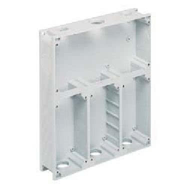 cassetta, serie BC, per 3 prese serie BK/BP/BE product photo Photo 01 3XL