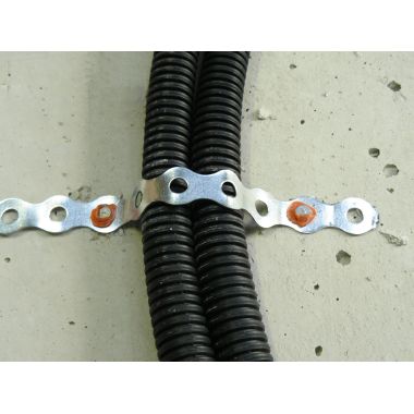 BANDA PERFORATA L 12-10 MT product photo Photo 02 3XL