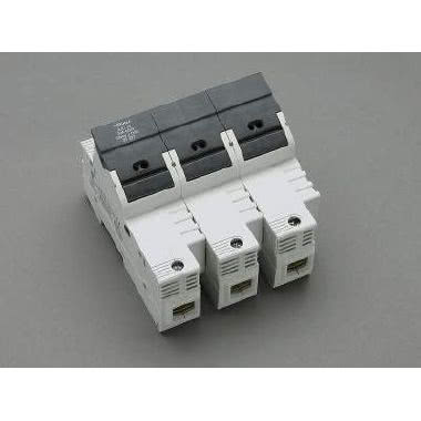 Portafusibili per fusibili classe J - Tipo: tripolare - Per correnti fino a 30A product photo Photo 01 3XL