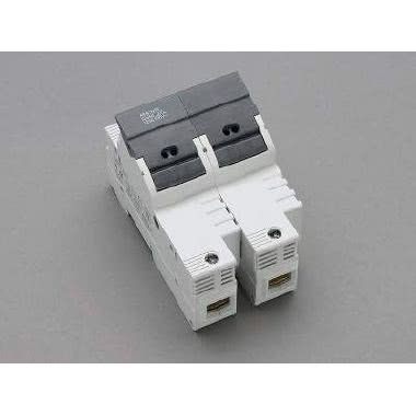 Portafusibile sezionabile modello BCH - Per fusibili 22 x 58 mm - Tipo: bipolare - Corrente = 100A - Tensione = 690V product photo Photo 01 3XL