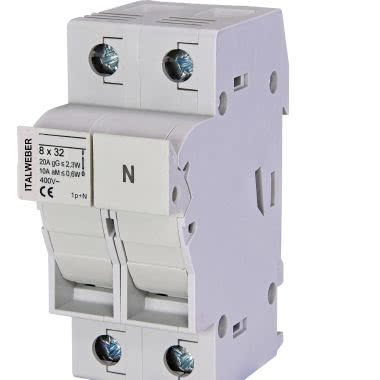 Portafusibile sezionabile modello DCH - Per fusibili 8,5 x 31,5 mm - Tipo: unipolare + neutro - Corrente = 20A - Tensione = 400V product photo Photo 01 3XL