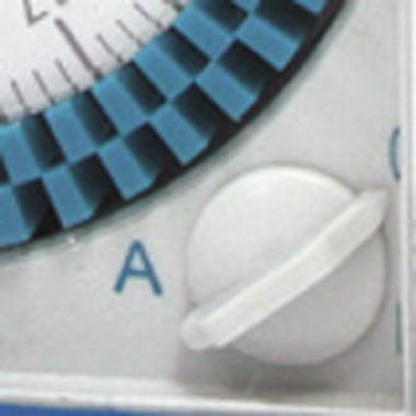 SUPRA QRD Interruttore orario elettromeccanico 2.5 moduli DIN, giornaliero, riserva 150 ore, alimentazione 230V product photo Photo 07 3XL