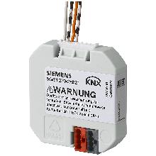 UP 220/21, 2x in/out interfaccia pulsante I/O, 2x product photo