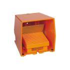 Interruttore a pedale singolo XPE-R c/protezione metallo arancio - 2NC+2NO product photo