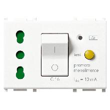 Vimar Plana 14283 Presa 2P+T 16A P17/11 intb+MTDiff bianco product photo